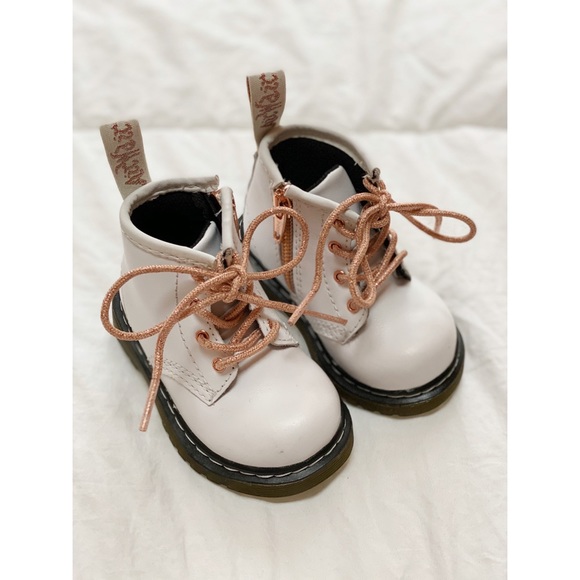 white rose gold dr martens